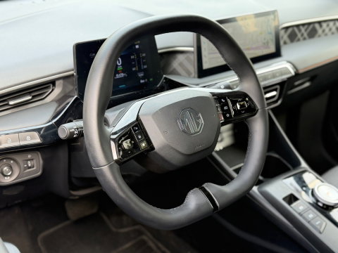 MG MG3 Hybrid+ 1.5 Hybrid+ Luxury ACC|Carplay|Keyless|360Camera|Grantiet/m2023
