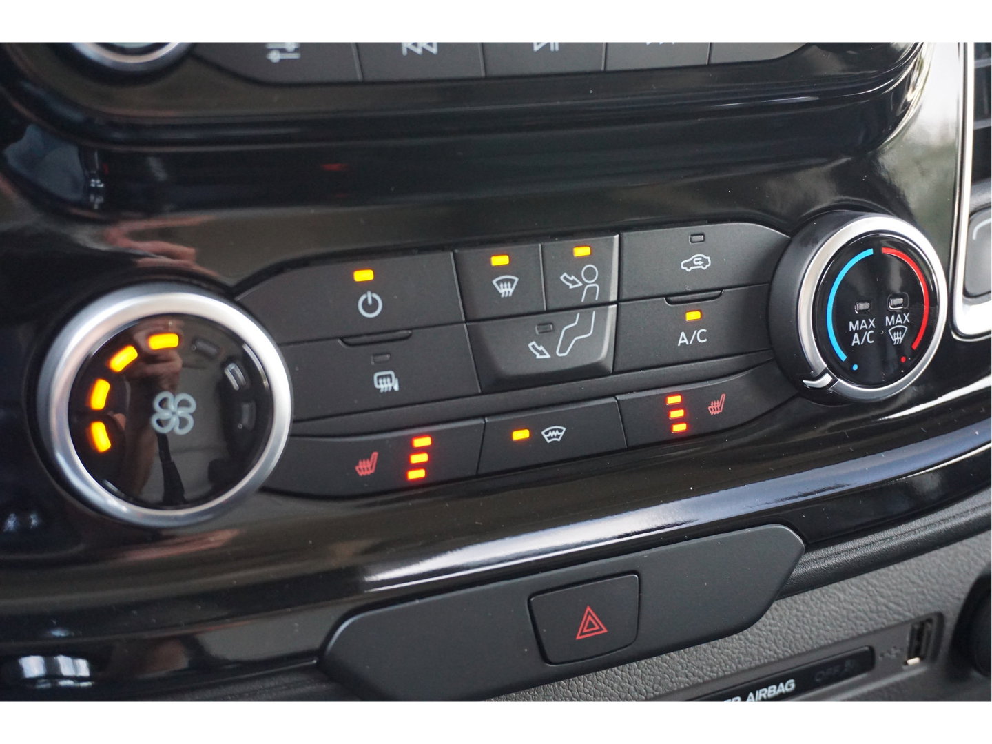 Ford Transit Custom 300S Active 130PK BPM VRIJ!! Airco, Cruise, Apple CP / Android Auto, 17" LM Velg!! NR. 219