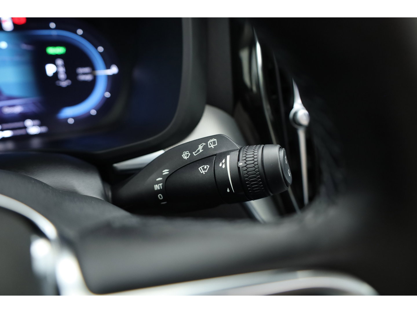 Volvo XC60 2.0 T8 455PK Plug-in hybrid AWD Plus Dark | Long Range | 360 Camera | Pano-dak | Harman /  Kardon Audio | ACC |
