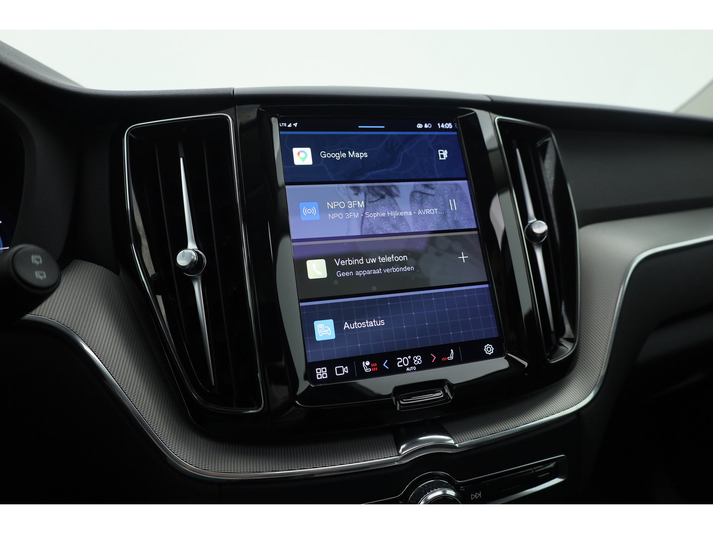 Volvo XC60 2.0 T8 455PK Plug-in hybrid AWD Plus Dark | Long Range | 360 Camera | Pano-dak | Harman /  Kardon Audio | ACC |