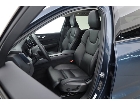 Volvo XC60 2.0 T8 455PK Plug-in hybrid AWD Plus Dark | Long Range | 360 Camera | Pano-dak | Harman /  Kardon Audio | ACC |
