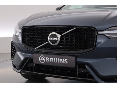 Volvo XC60 2.0 T8 455PK Plug-in hybrid AWD Plus Dark | Long Range | 360 Camera | Pano-dak | Harman /  Kardon Audio | ACC |
