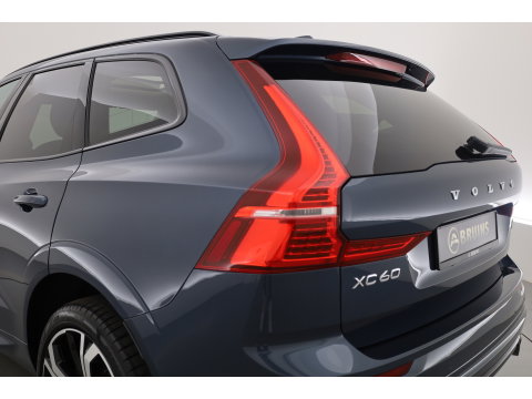Volvo XC60 2.0 T8 455PK Plug-in hybrid AWD Plus Dark | Long Range | 360 Camera | Pano-dak | Harman /  Kardon Audio | ACC |