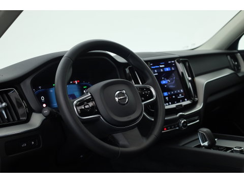 Volvo XC60 2.0 T8 455PK Plug-in hybrid AWD Plus Dark | Long Range | 360 Camera | Pano-dak | Harman /  Kardon Audio | ACC |