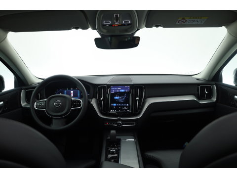 Volvo XC60 2.0 T8 455PK Plug-in hybrid AWD Plus Dark | Long Range | 360 Camera | Pano-dak | Harman /  Kardon Audio | ACC |