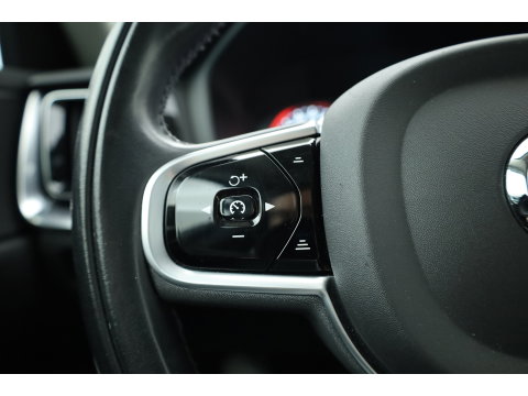 Volvo V60 2.0 T6 Recharge AWD R-Design Expr. | Trekhaak | Cruise | Stoel- & Stuurverw. |