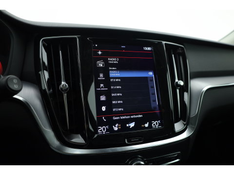 Volvo V60 2.0 T6 Recharge AWD R-Design Expr. | Trekhaak | Cruise | Stoel- & Stuurverw. |