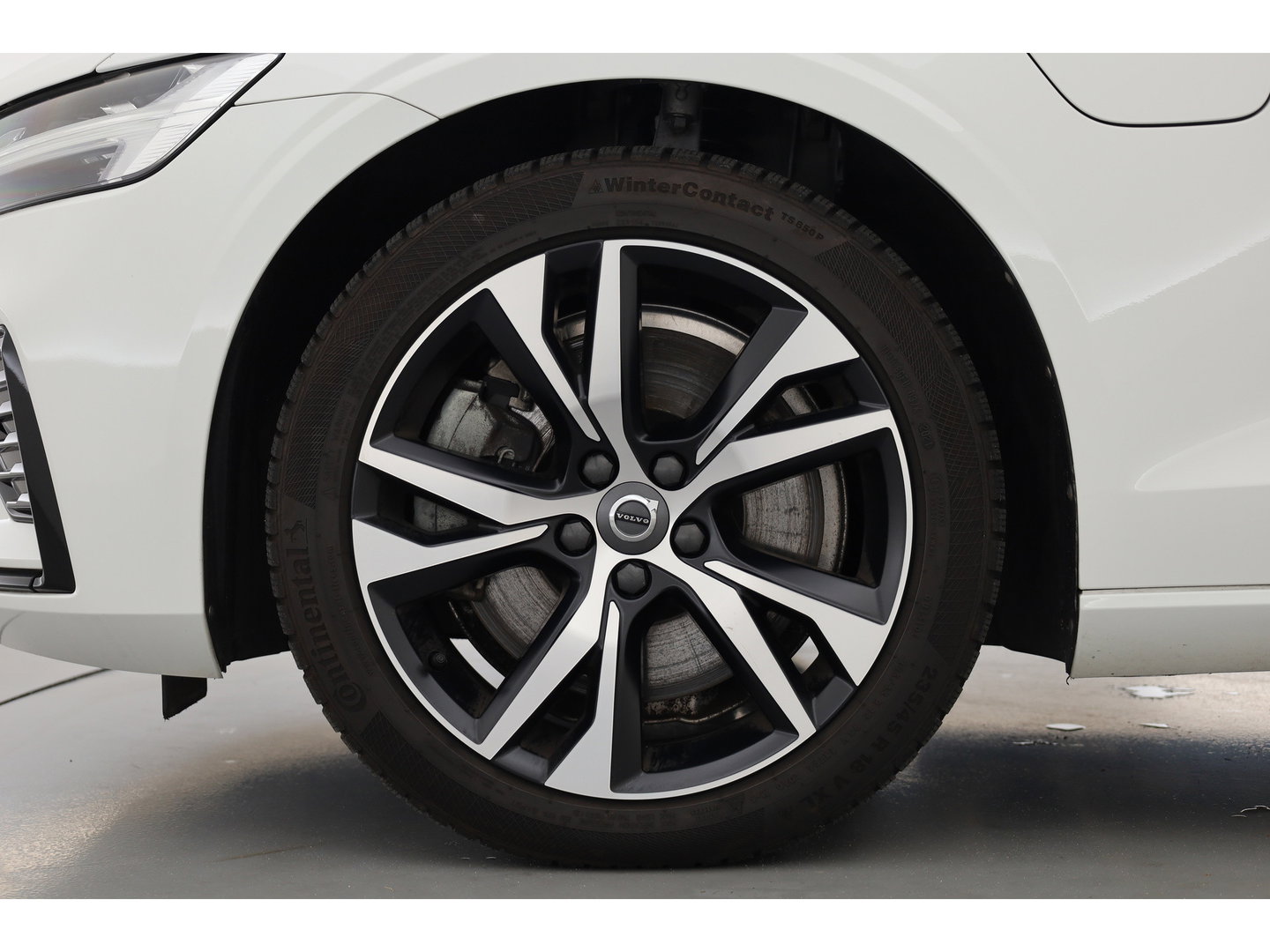 Volvo V60 2.0 T6 Recharge AWD R-Design Expr. | Trekhaak | Cruise | Stoel- & Stuurverw. |
