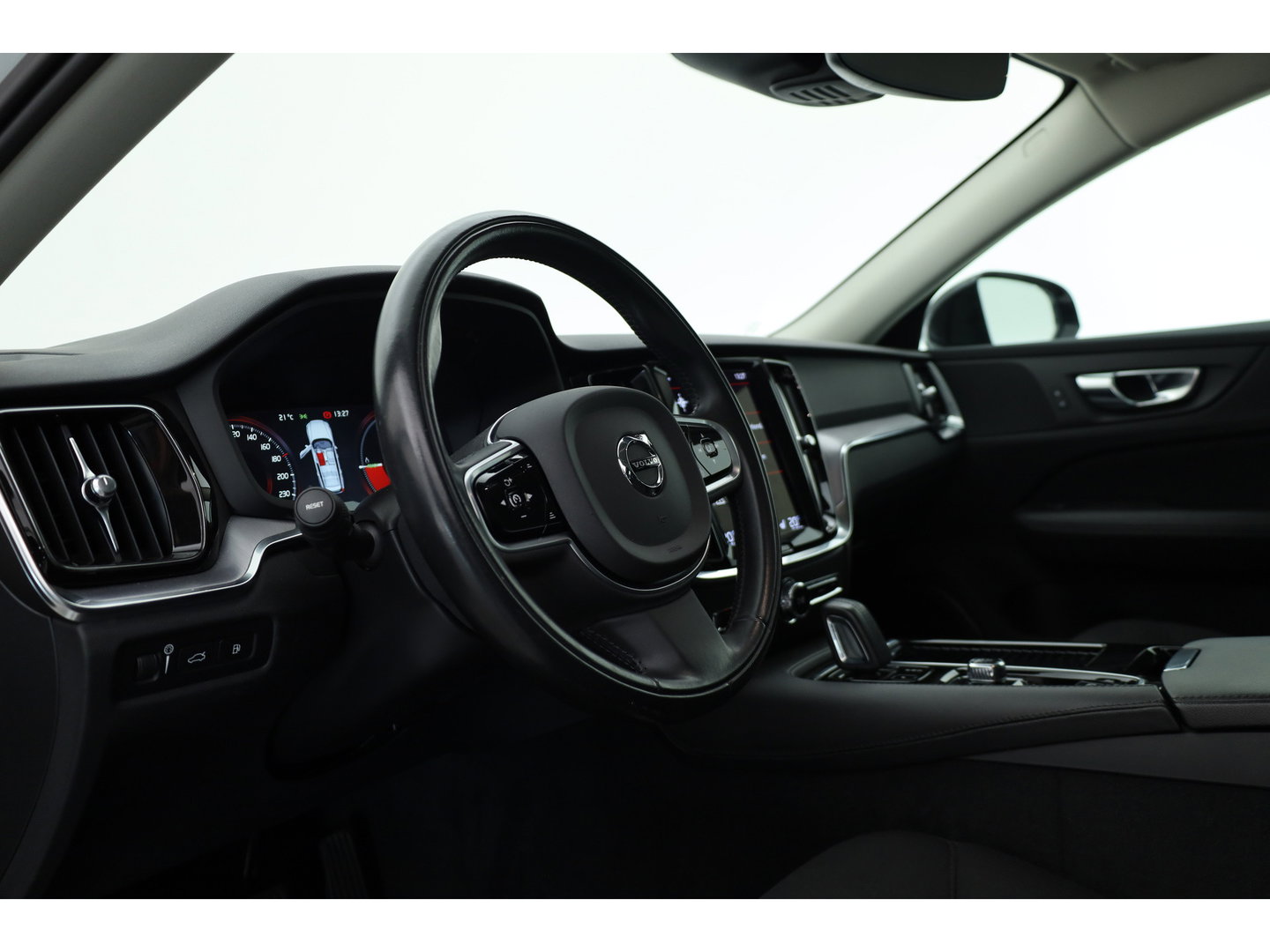 Volvo V60 2.0 T6 Recharge AWD R-Design Expr. | Trekhaak | Cruise | Stoel- & Stuurverw. |