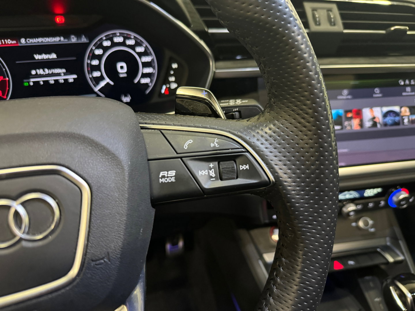 Audi RSQ3 Sportback Pano|Keyles|B&O|RS Seat|Camera|Sfeer|VOL