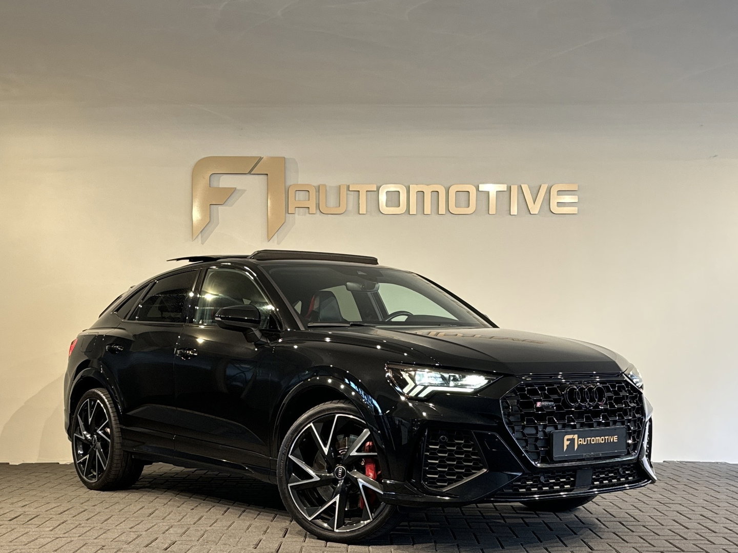 Audi RSQ3 Sportback Pano|Keyles|B&O|RS Seat|Camera|Sfeer|VOL