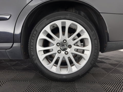 Volvo V50 1.8 Elan *COMFORT-SEATS | ECC | CRUISE | 17''ALU | TOWBAR*