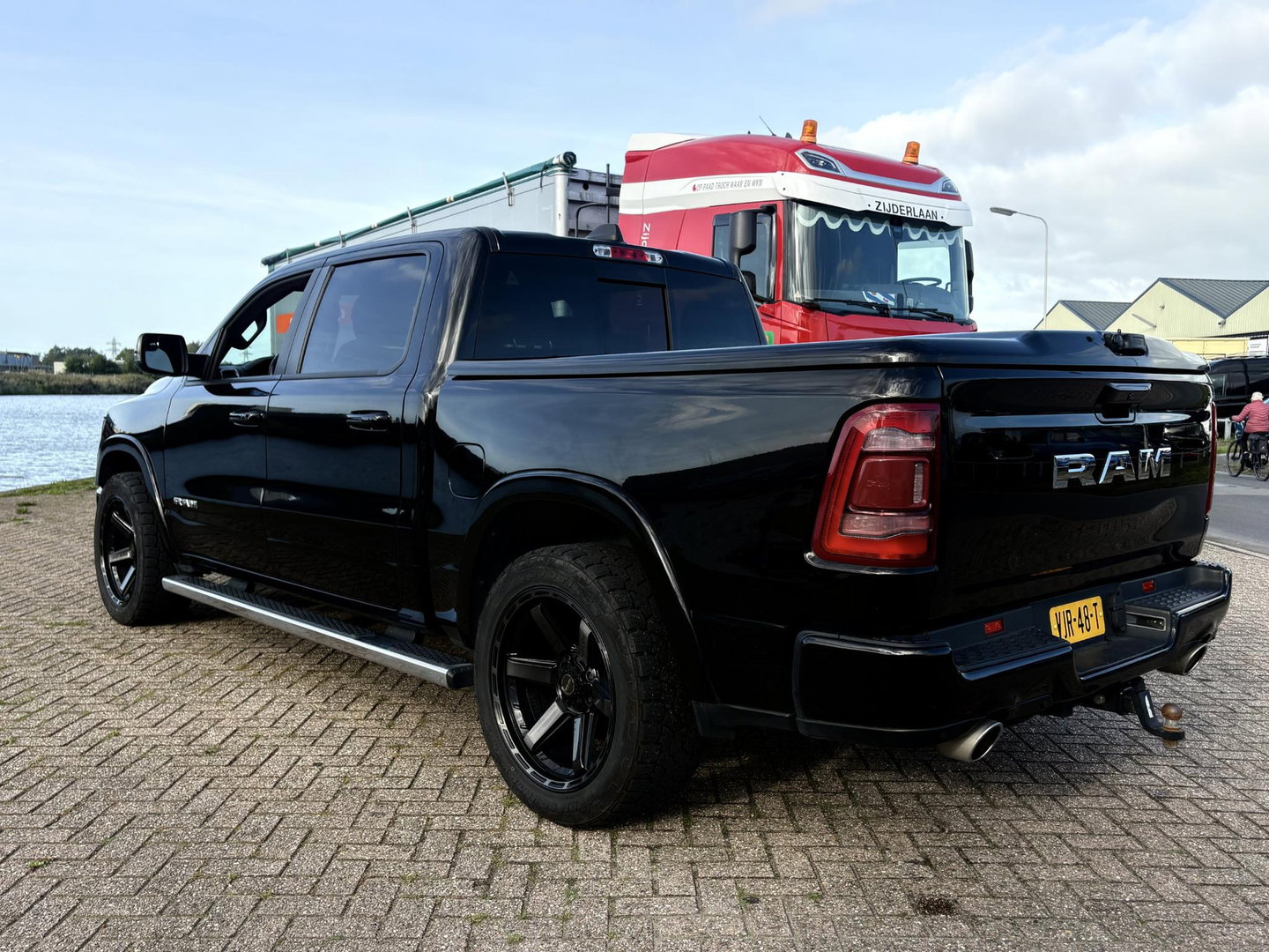 Dodge Ram Pick-Up 1500 5.7 V8 4x4 Crew Cab Laramie | Prinz | GROOT SCHERM | NETTE AUTO