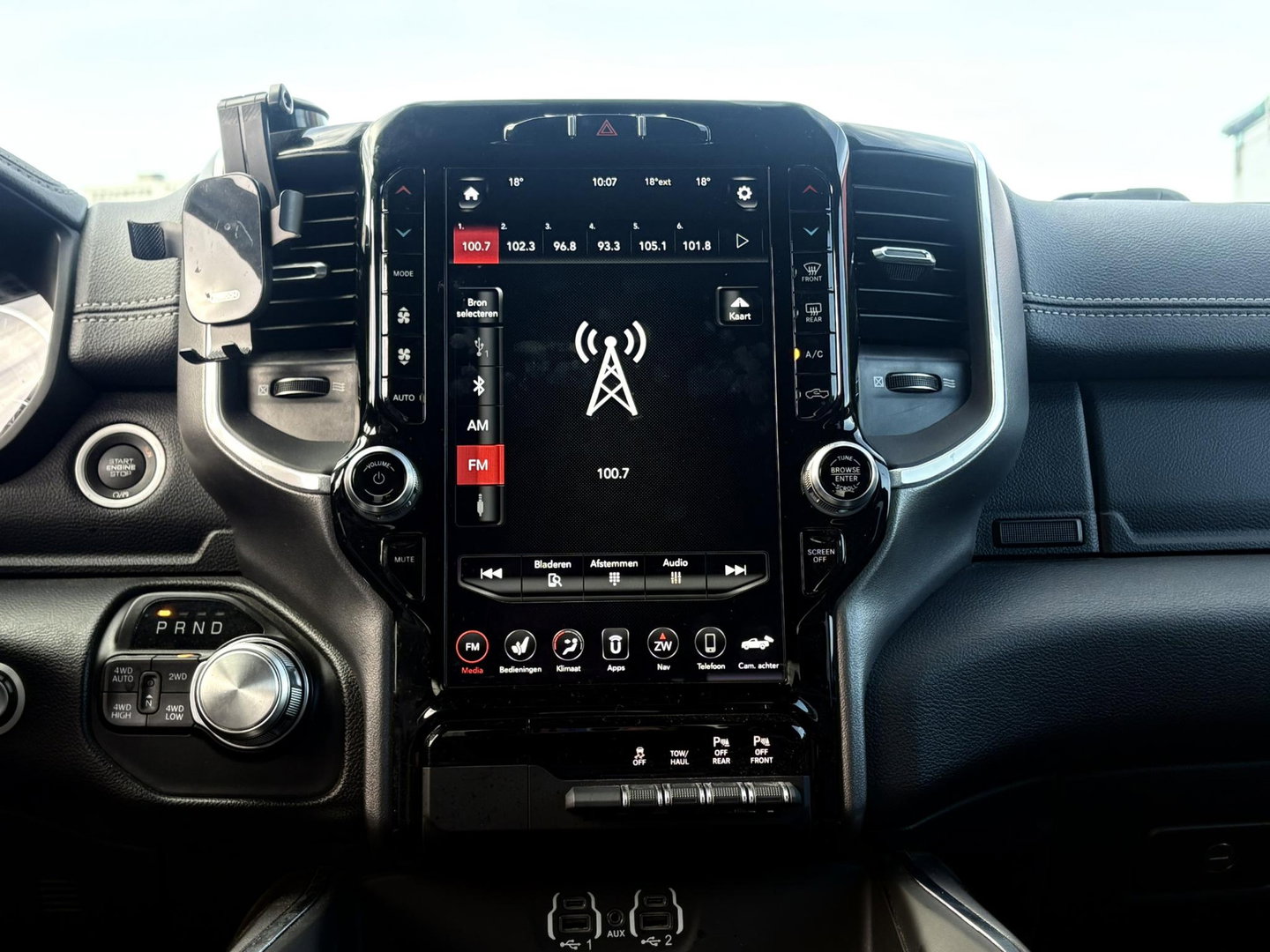 Dodge Ram Pick-Up 1500 5.7 V8 4x4 Crew Cab Laramie | Prinz | GROOT SCHERM | NETTE AUTO