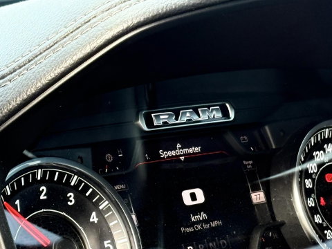 Dodge Ram Pick-Up 1500 5.7 V8 4x4 Crew Cab Laramie | Prinz | GROOT SCHERM | NETTE AUTO