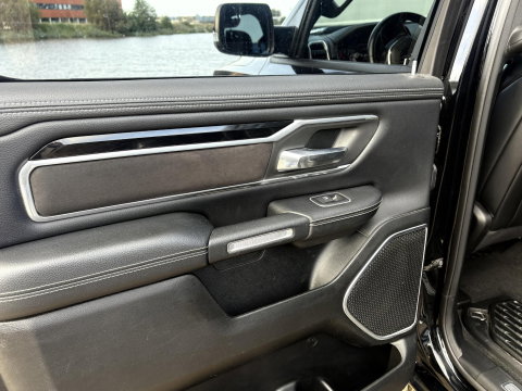 Dodge Ram Pick-Up 1500 5.7 V8 4x4 Crew Cab Laramie | Prinz | GROOT SCHERM | NETTE AUTO
