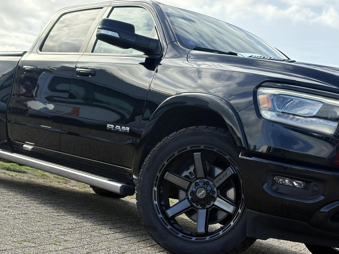 Dodge Ram Pick-Up 1500 5.7 V8 4x4 Crew Cab Laramie | Prinz | GROOT SCHERM | NETTE AUTO