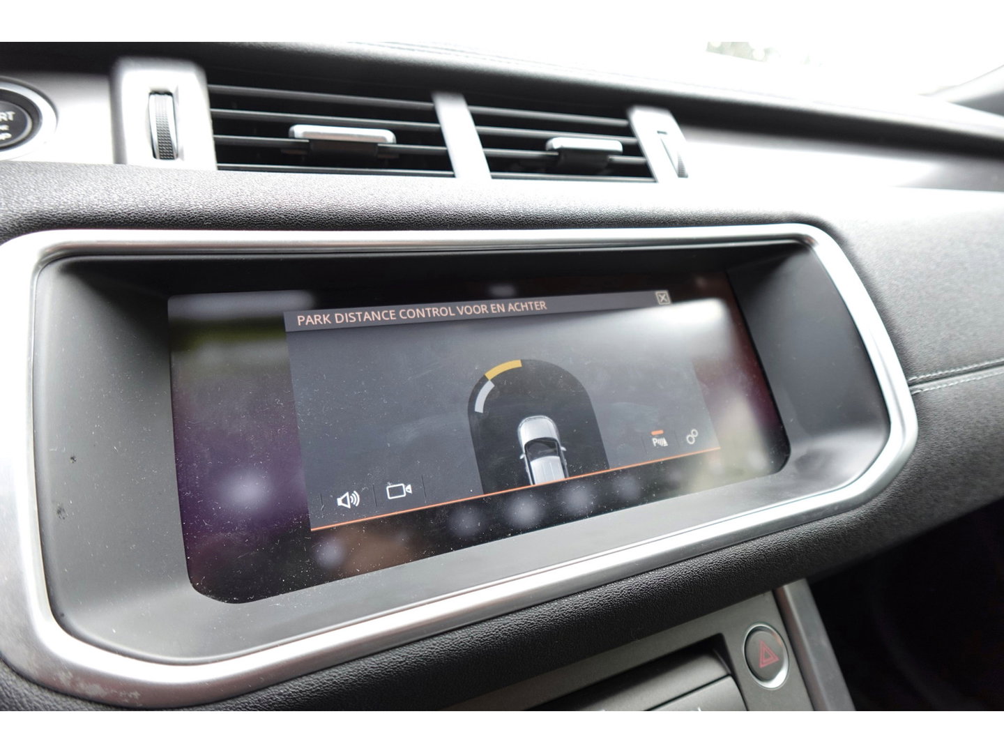 Land Rover Range Rover Evoque 2.0 TD4 SE Dynamic PANO KEYLESS CAM