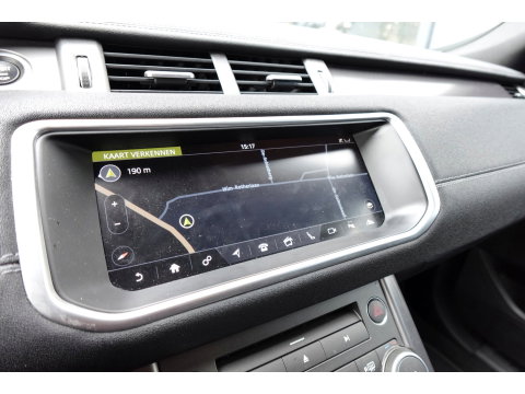 Land Rover Range Rover Evoque 2.0 TD4 SE Dynamic PANO KEYLESS CAM
