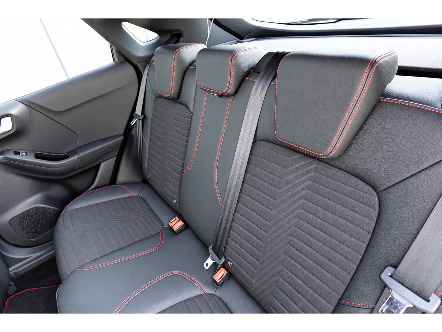 Ford Puma 1.0 EcoBoost Hybrid ST-Line X PANO B&O KEYLESS