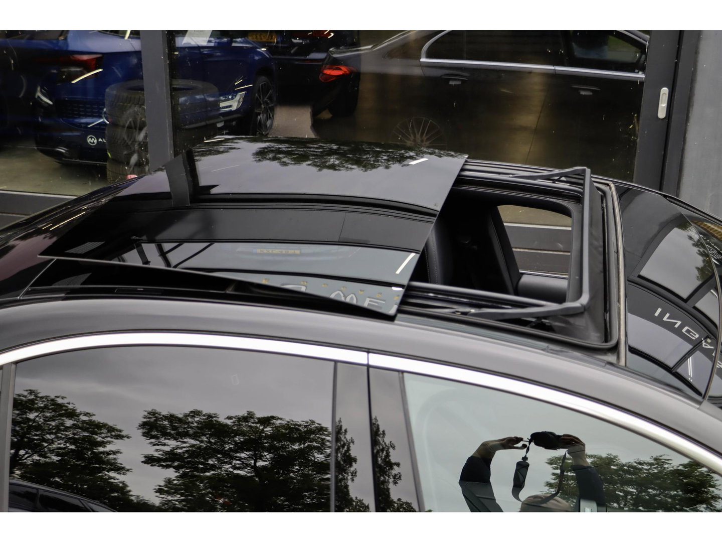 Mercedes-Benz C-Klasse 180 Star Edition LIMITED | Pano | Trekhaak | Distronic