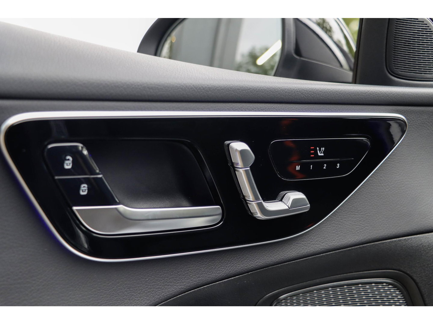 Mercedes-Benz C-Klasse 180 Star Edition LIMITED | Pano | Trekhaak | Distronic