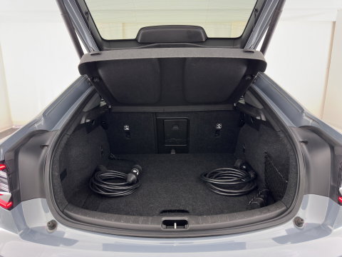 Polestar 2 Long Range Dual Motor 78 kWh [3-Fase-11kW] {SoH-88%} (INCL-BTW) Aut. *PANO | FULL-LED | HARMAN-KARDON | MEMORY-PACK | CAMERA | KEYLESS | LANE-ASSIST | DIGI-COCKPIT | CARPLAY | DAB+ | HEATED-COMFORTSEATS | CRUISE | TOWBAR | 20''ALU*