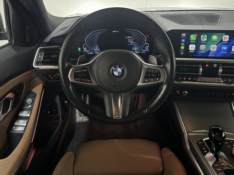 BMW 3 Serie Touring 330e xDrive M-Sport Pano Laser Kuipstoelen