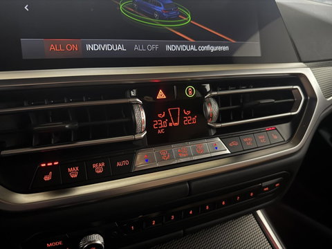 BMW 3 Serie Touring 330e xDrive M-Sport Pano Laser Kuipstoelen