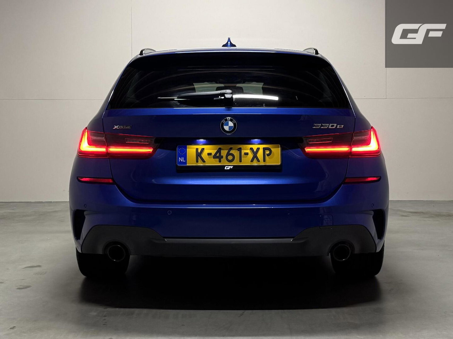 BMW 3 Serie Touring 330e xDrive M-Sport Pano Laser Kuipstoelen