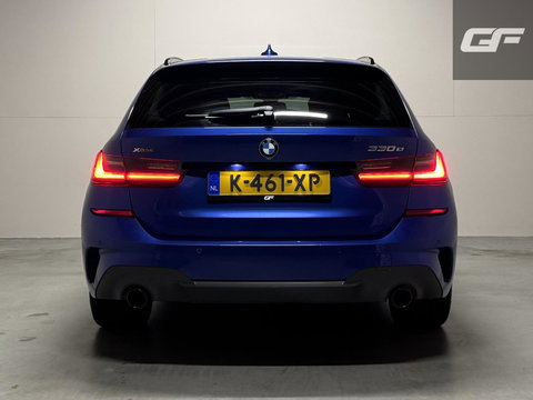 BMW 3 Serie Touring 330e xDrive M-Sport Pano Laser Kuipstoelen