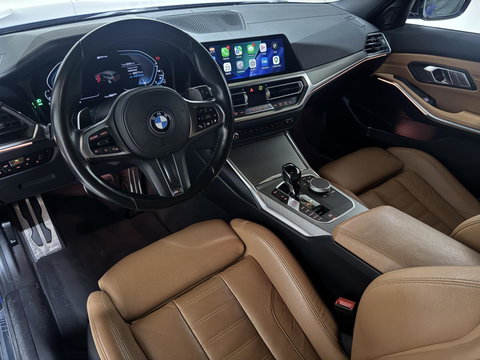 BMW 3 Serie Touring 330e xDrive M-Sport Pano Laser Kuipstoelen