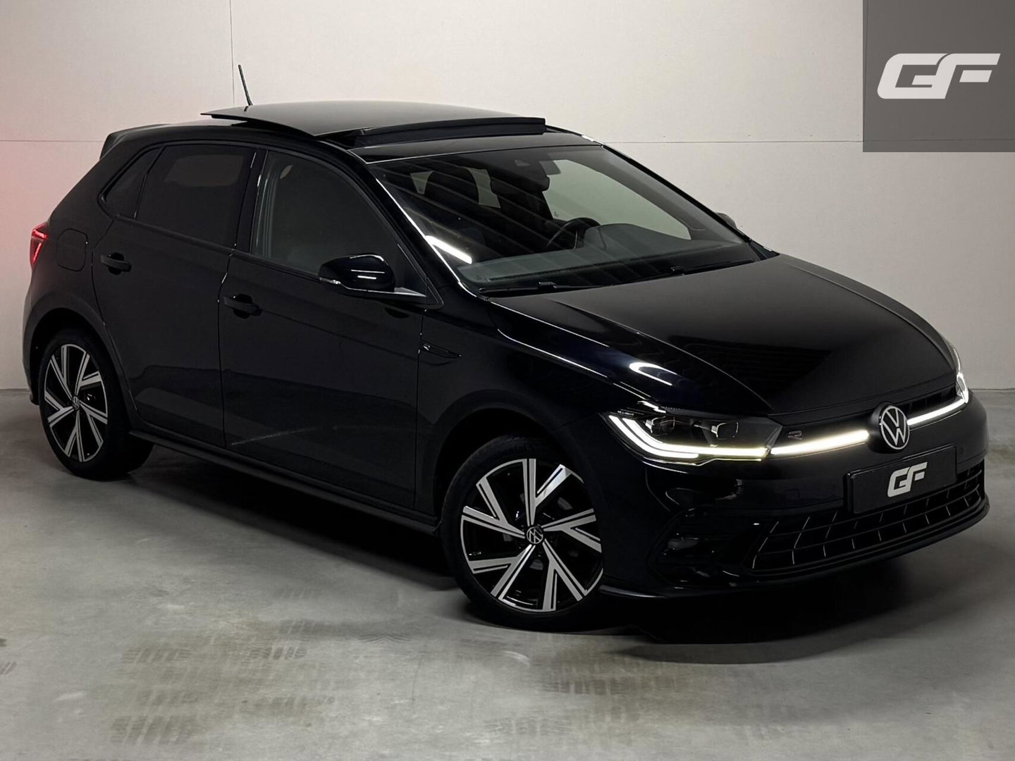 Volkswagen Polo 1.0 TSI R-Line Pano DSG Virtual Carplay Camera