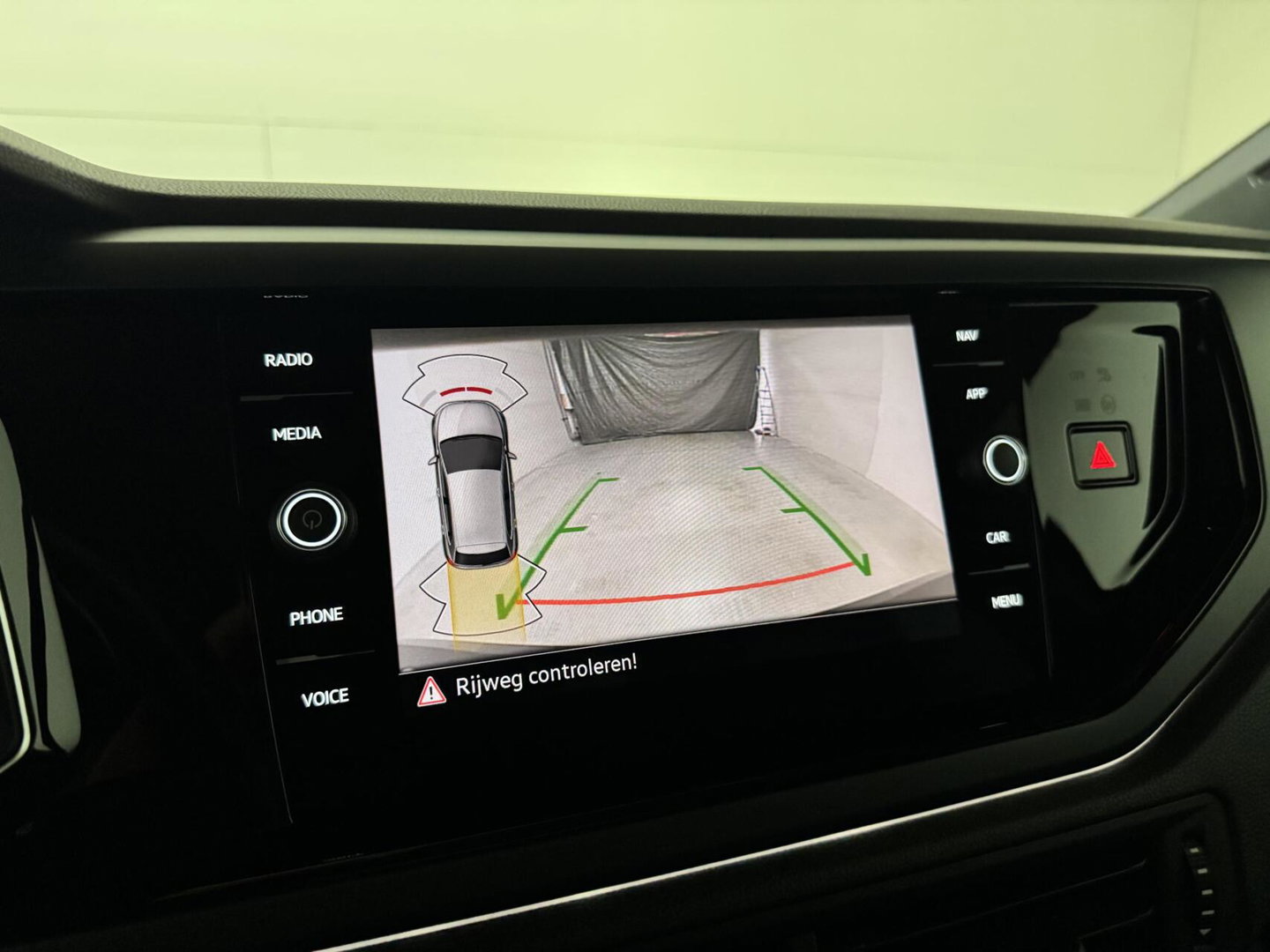 Volkswagen Polo 1.0 TSI R-Line Pano DSG Virtual Carplay Camera