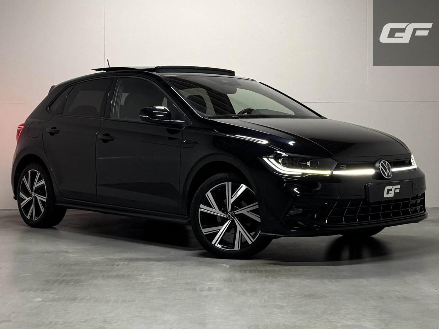 Volkswagen Polo 1.0 TSI R-Line Pano DSG Virtual Carplay Camera