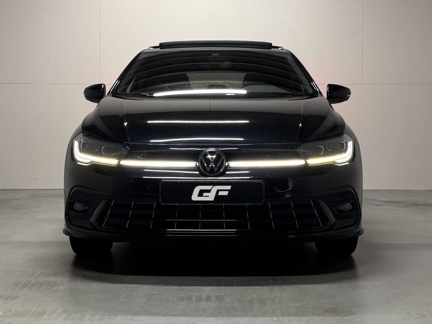Volkswagen Polo 1.0 TSI R-Line Pano DSG Virtual Carplay Camera