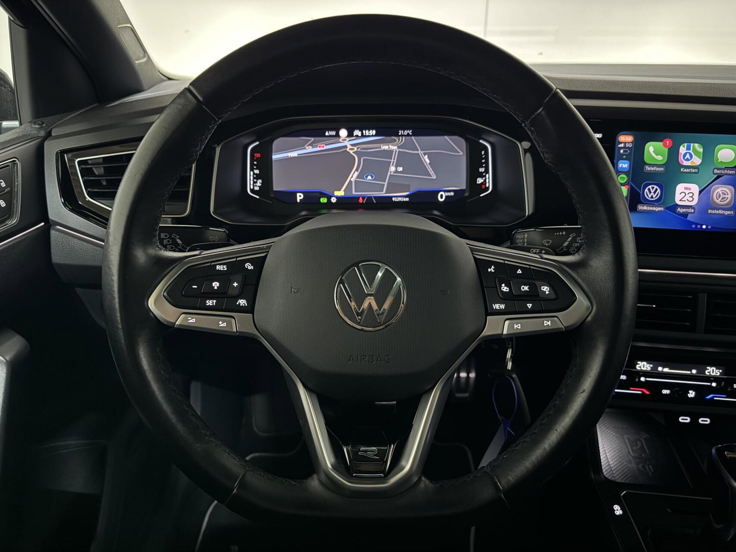Volkswagen Polo 1.0 TSI R-Line Pano DSG Virtual Carplay Camera