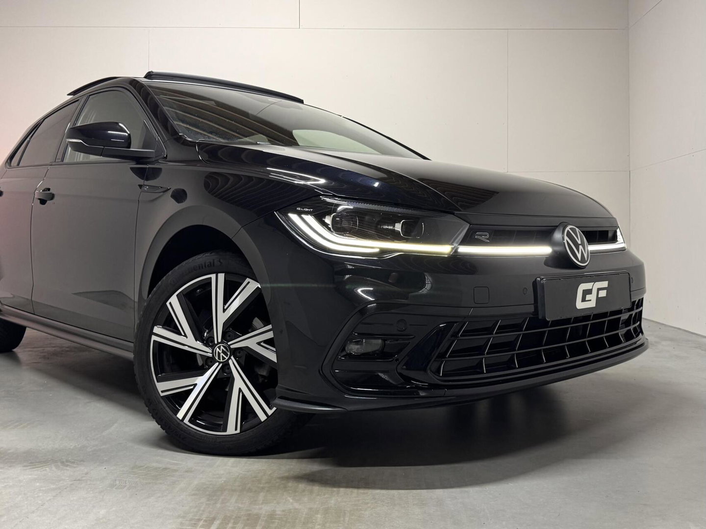 Volkswagen Polo 1.0 TSI R-Line Pano DSG Virtual Carplay Camera