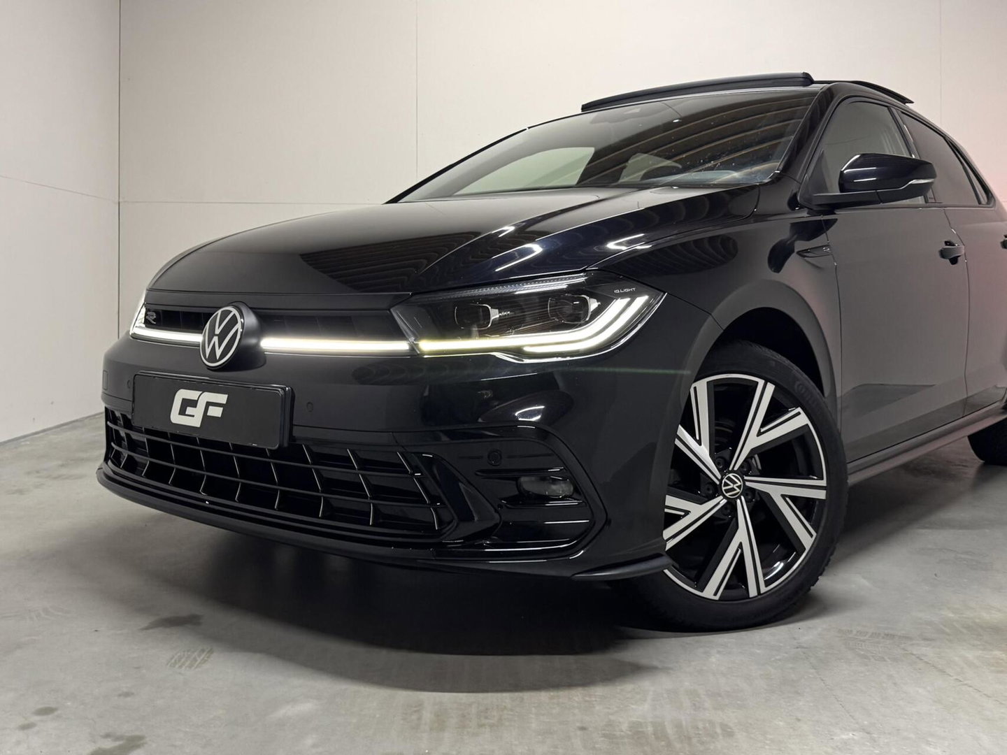 Volkswagen Polo 1.0 TSI R-Line Pano DSG Virtual Carplay Camera