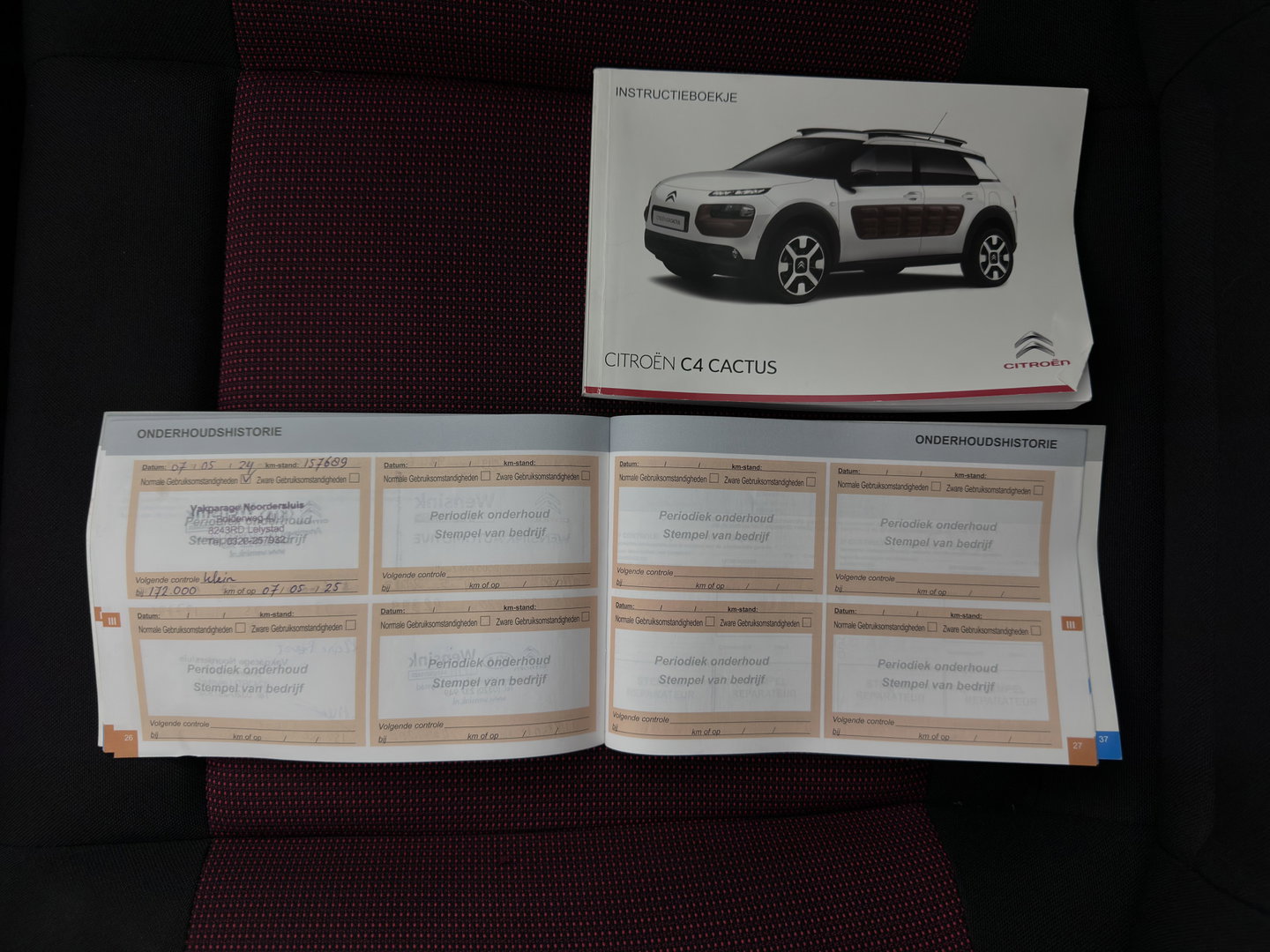 Citroën C4 Cactus 1.6 BlueHDi Business Plus *PANO | NAVI-FULLMAP | CAMERA | ECC | PRIVACY-GLASS | PDC | CRUISE | DAB+ | COMFORT-SEATS | TOWBAR*