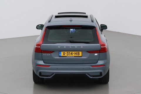 Volvo XC60 T6 Plus Dark | Long Range | Panoramadak | Trekhaak | Camera | BLIS | Keyless | Memory