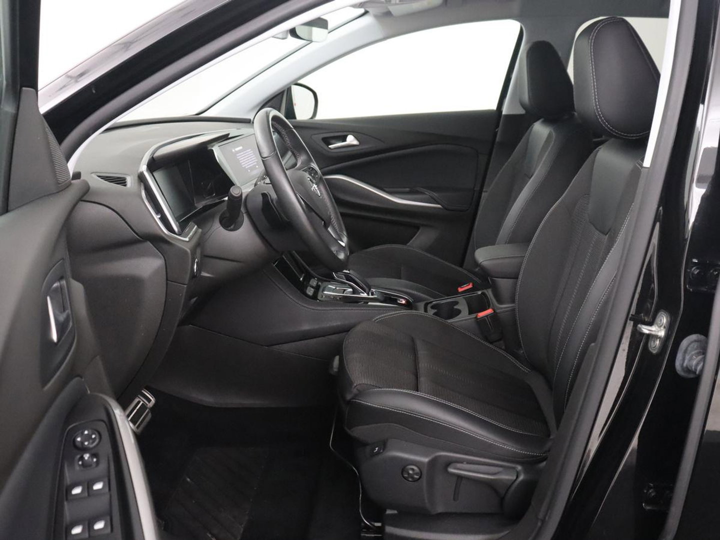 Opel Grandland X 1.6 Turbo Plug-In Hybrid GS Line | SOH 98,6 | Cruise control | Stuurverwarming | Carplay | Parkassist | LED | Climate control