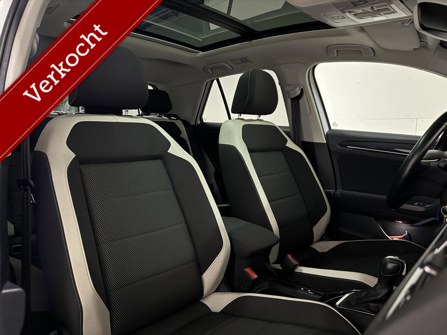 Volkswagen T-Roc 1.5 TSI Sport Pano Virtual Acc Carplay Navi NAP