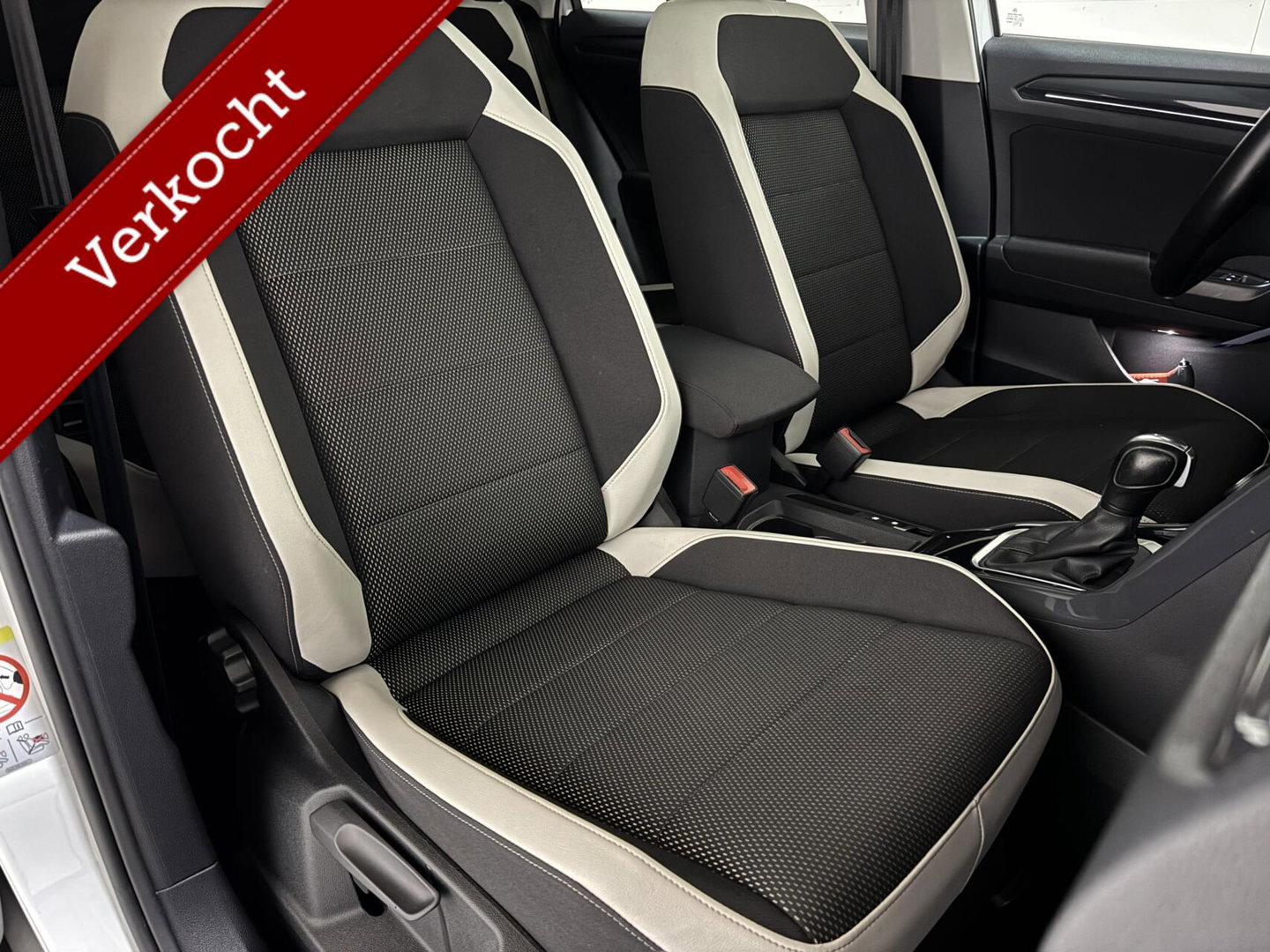Volkswagen T-Roc 1.5 TSI Sport Pano Virtual Acc Carplay Navi NAP