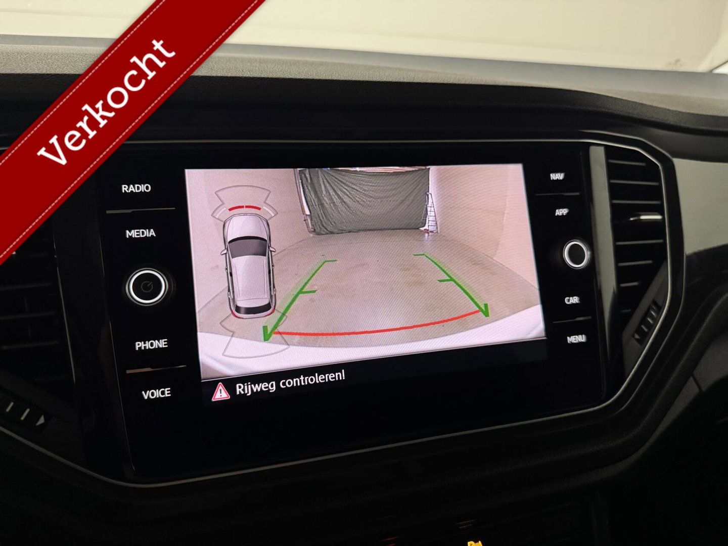 Volkswagen T-Roc 1.5 TSI Sport Pano Virtual Acc Carplay Navi NAP