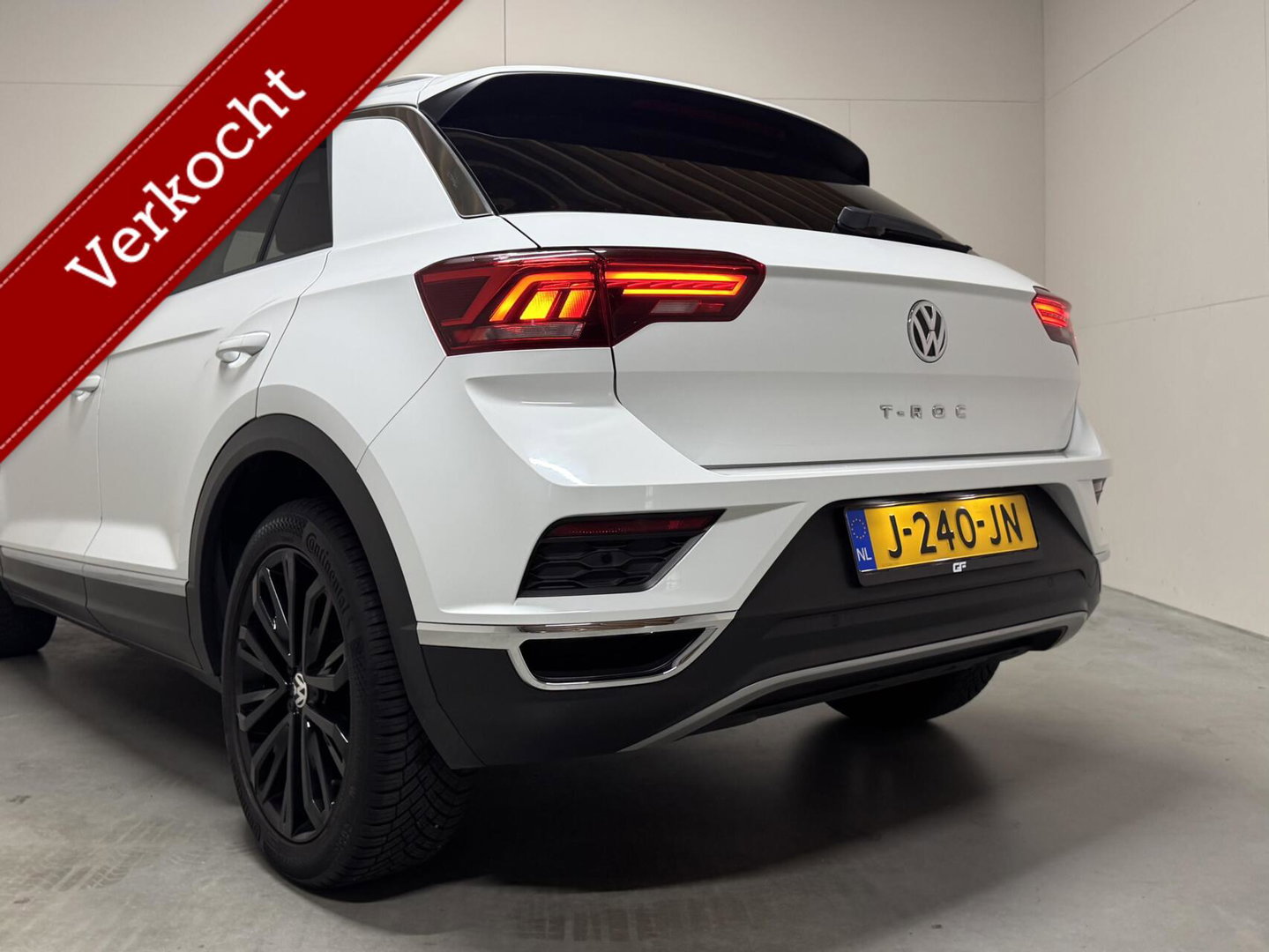 Volkswagen T-Roc 1.5 TSI Sport Pano Virtual Acc Carplay Navi NAP