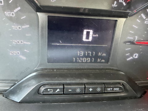 Peugeot Partner 1.5 BlueHDI 102pk Premium / vaste prijs rijklaar € 10.950 ex btw / 6 versnellingen / lease vanaf € 185 / trekhaak 1500 kg / dakdragers / airco / cruise / euro 6 / bpm vrij