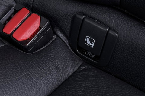 Volvo XC60 2.0 T8 Twin Engine AWD Momentum | Luchtvering | Bowers & Wilkins | Trekhaak | BLIS | Panoramadak | Head-up
