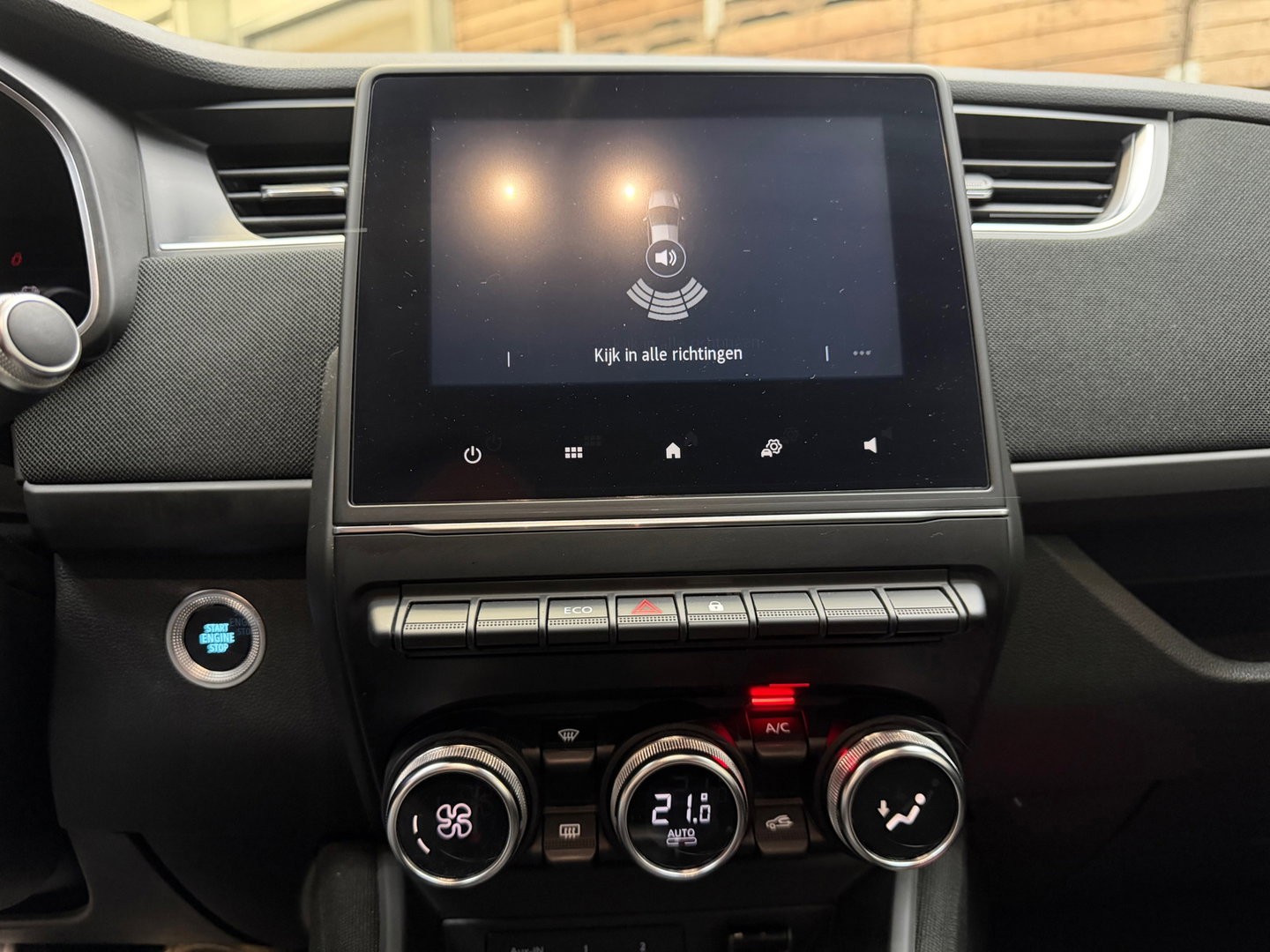 Renault ZOE R110 Life 52 kWh (KOOP ACCU) Led Navi Airconditioning PDC