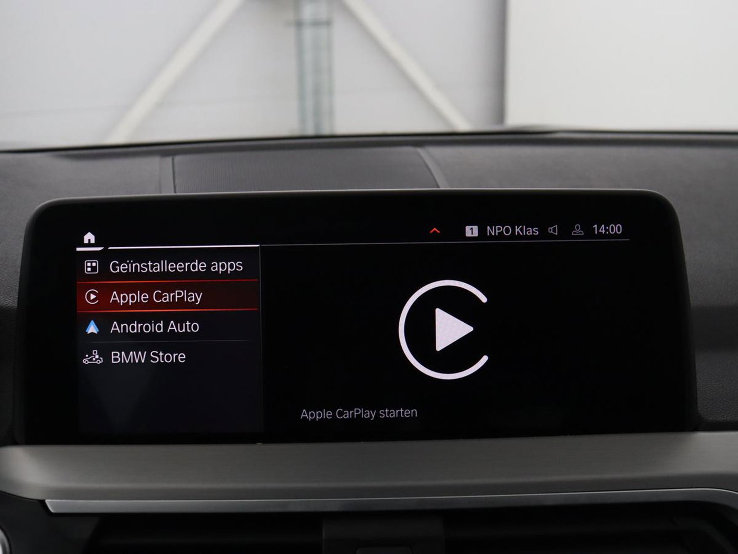 BMW X4 xDrive20i Business Edition | M-sport | Panoramadak | Leder | Memory | Stuur/stoel verwarming | Cruise control | Camera | Park assist | Carplay | Sfeerverlichting | Climate control